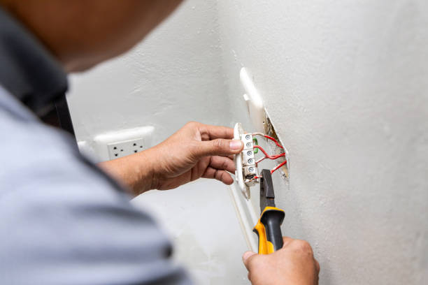 Best Emergency Electrical Repair  in Hawthorne, FL